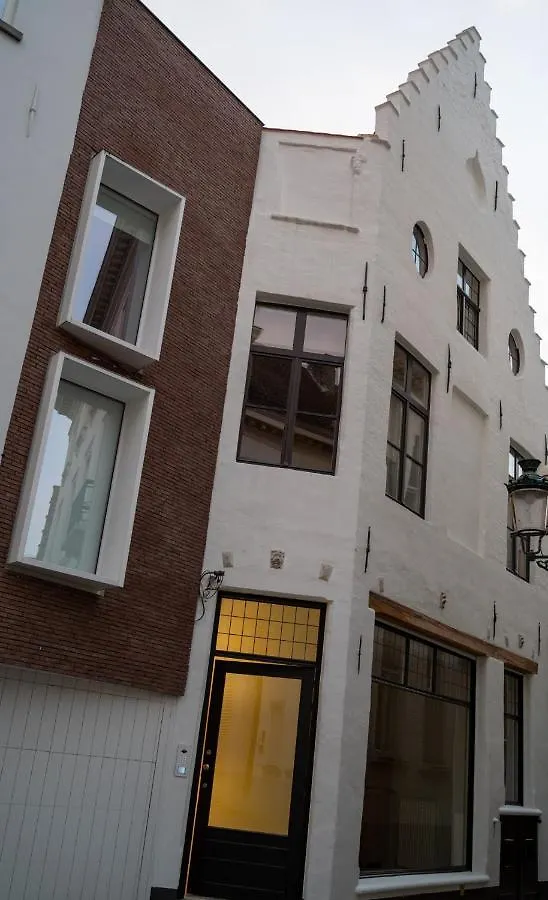 B&B L'Histoire De L'Eclair Bruges 0*,